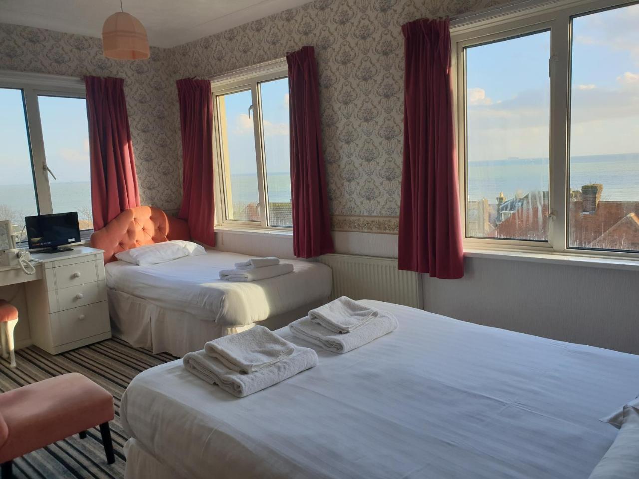 The Wight Bay Hotel - Isle Of Wight Sandown Extérieur photo
